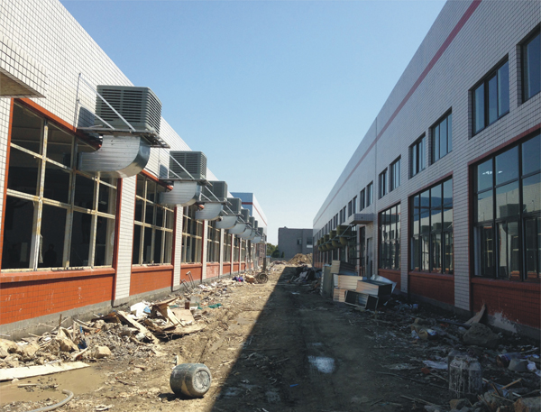 ���L�C���b����